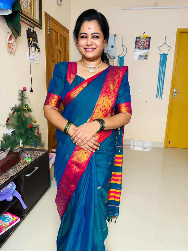 Peacock_Blue_Rupashri_Narayanpeth_cotton_Saree