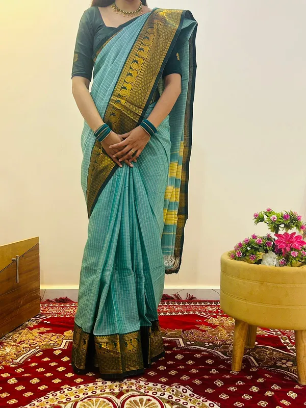 Sky_Blue_Pallavi_checksNarayanpeth_Cotton_Saree_|_With_Unstitched_Blouse_Piece_For_Women