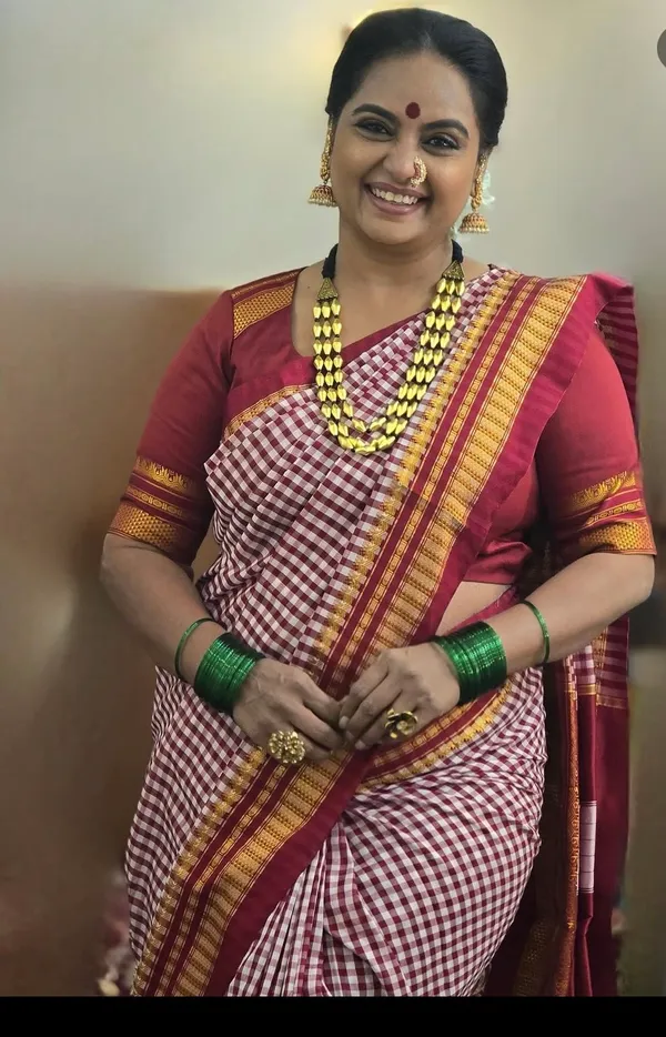 Chacolate_Tana_checks_Ilkal_Saree