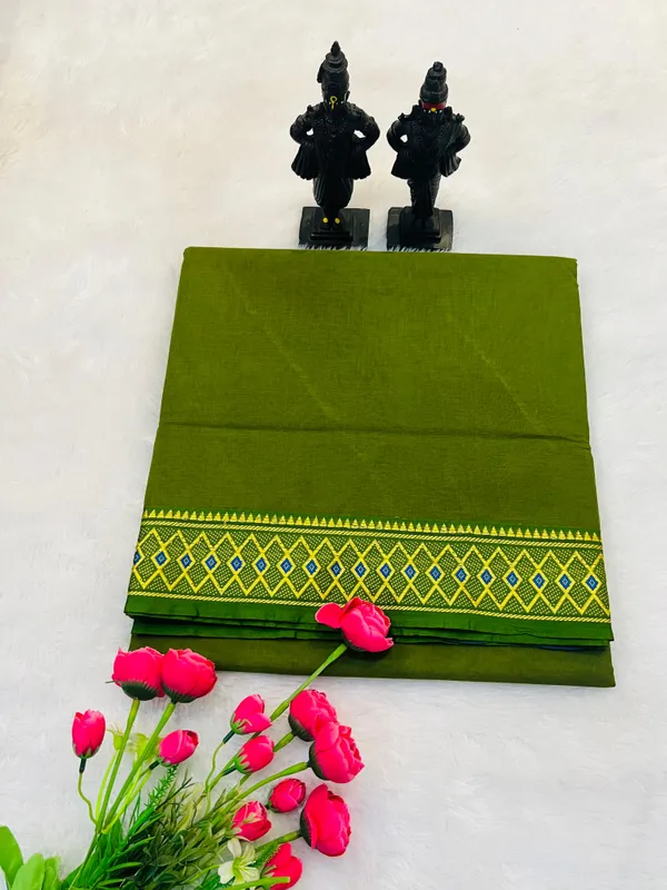 Green_Siya_Pure_Cotton_Saree_|_With_Unstitched_Blouse_Piece_For_Women