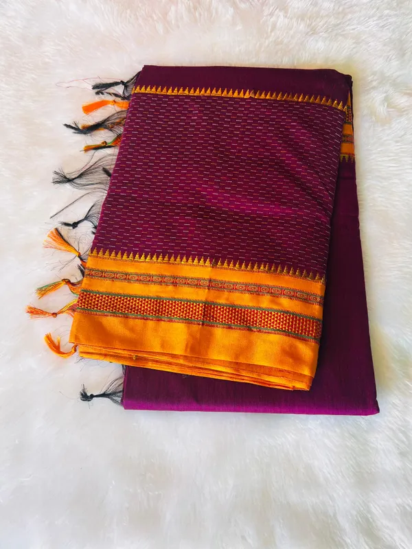 Magenta_Kohinoor_Narayanpeth_Cotton_Saree_|_With_Unstitched_Blouse_Piece_For_Women