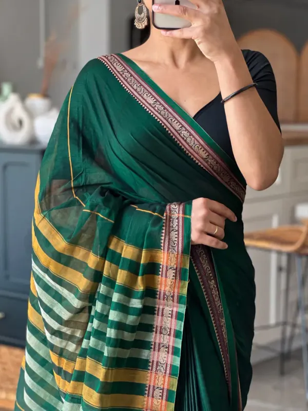 Green_Adhira_Narayanpeth_Cotton_Saree_|_With_Unstitched_Blouse_Piece_For_Women