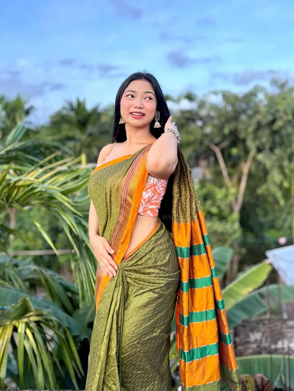 Mehandi_Zigzag_Narayanpeth_Cotton_Saree_|_With_Unstitched_Blouse_Piece_For_Women
