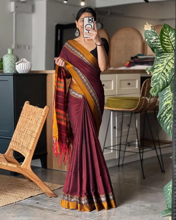 Maroon_Nidhi_Narayanpeth_Cotton_Saree_|_With_Unstitched_Blouse_Piece_For_Women