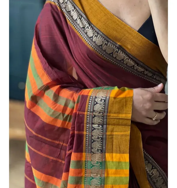 Maroon_Nidhi_Narayanpeth_Cotton_Saree_|_With_Unstitched_Blouse_Piece_For_Women