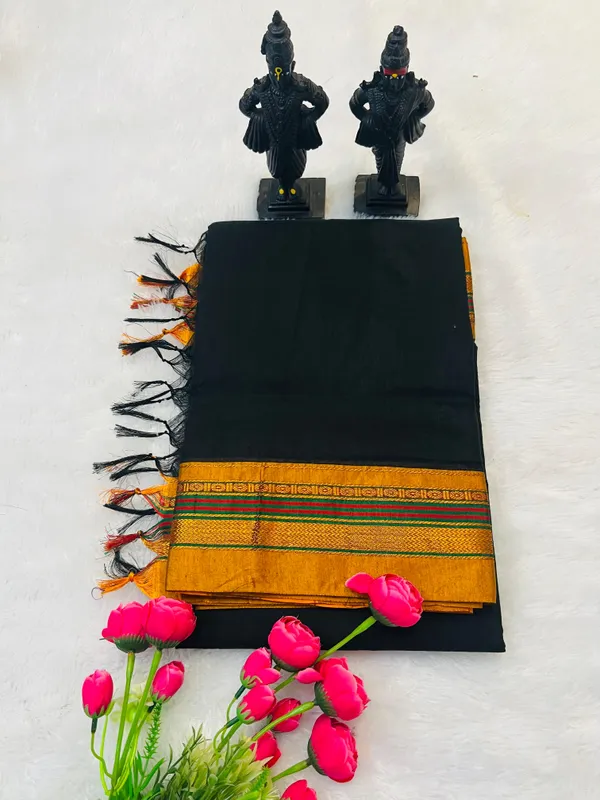 Black_Ananya_Acryclic_Cotton_Saree_|_With_Unstitched_Blouse_Piece_For_Women