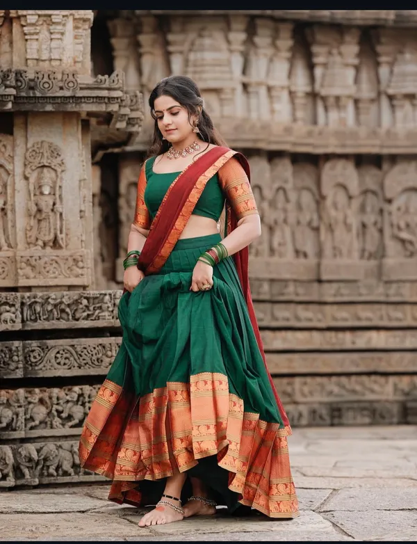 Akshara_Bottle_Green_Narayanpeth_Cotton_Unstiched_Lehanga_Set_|_For_Women