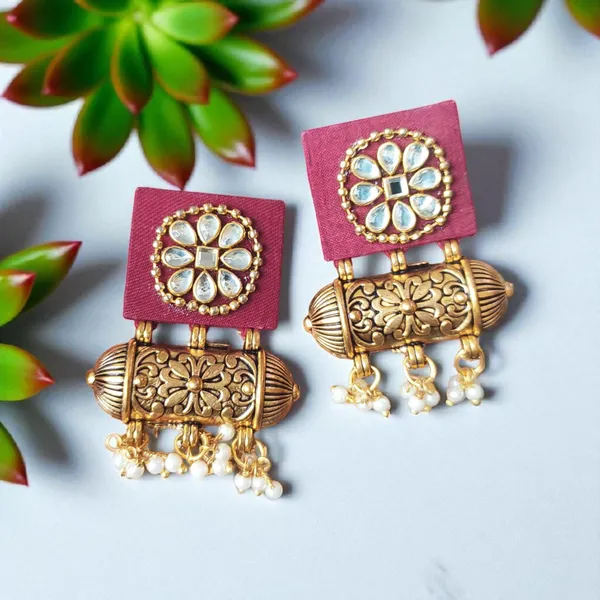 Handmade_Maroon_Colour_Flower_Design_Kundan_Earrings