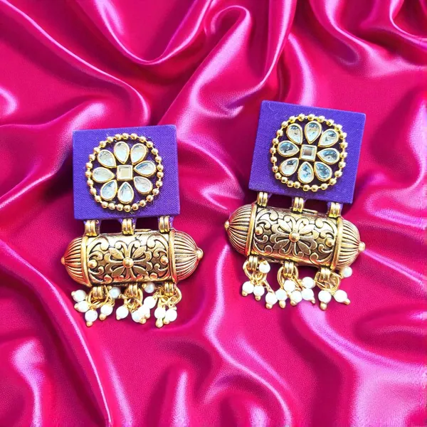 Handmade_Purple_Colour_Flower_Design_Kundan_Earrings