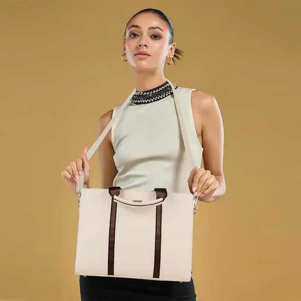 Cream_Vegan_Leather_Classy_Mac_Book|_13_Inch_Laptop_Unique_Design_Crossbody_Tote_Bag_For_Women