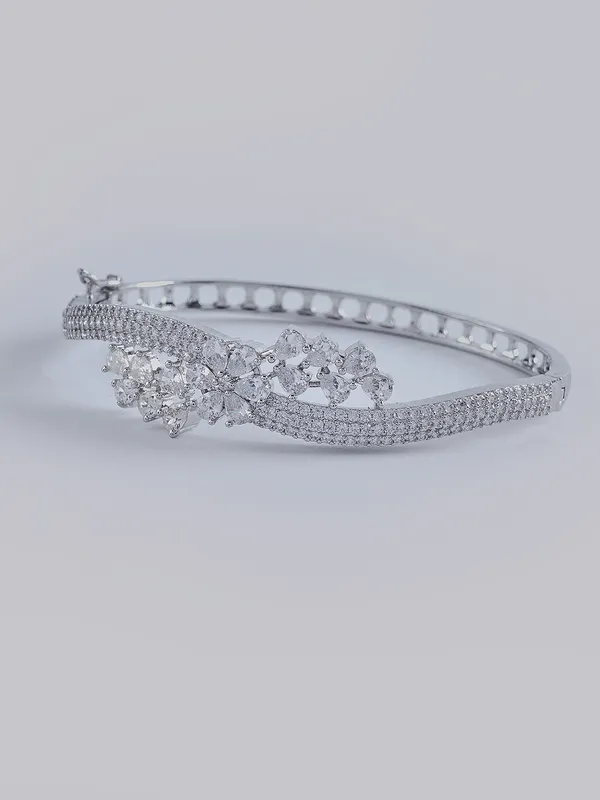 White_Brass_Silver_Plated_Handcrafted_Water_Resistance_CZ_Stone__Bracelet_For_Women