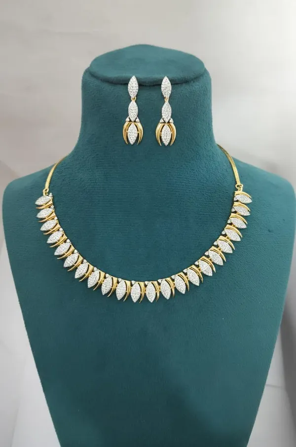 KAYRAH_Gold-Tone_Crystal_Embellished_Marquise_Necklace_Set_with_Matching_Drop_Earrings