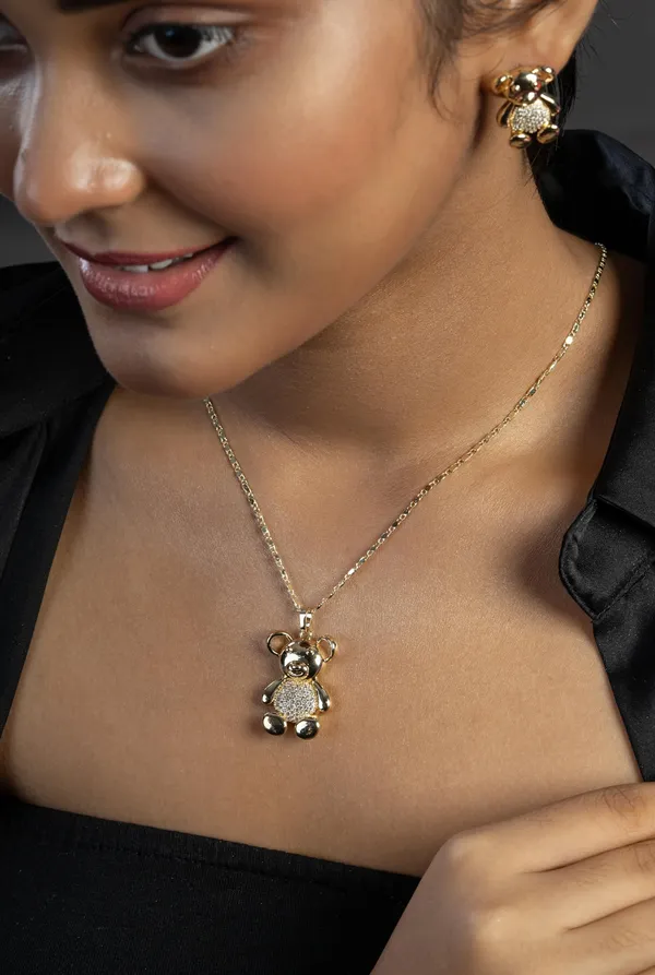 KAYRAH_Women_White_Brass_Material_Crafted_Zircon_Stone_Studed_Necklace_with_Earrings_|_Modern,_Esthetic_Jewellery_for_Women_and_Girls|_Gifting_Accessories