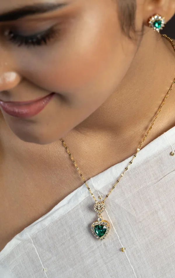 KAYRAH_Women_Green_Brass_Material_Crafted_Crystal_Stone_Studed_Necklace_with_Earrings_|_Modern,_Esthetic_Jewellery_for_Women_and_Girls|_Gifting_Accessories