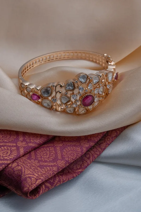 KAYRAH_Red_Brass_Material_Gold_Plated_Kundan_Stone_Studed-Bracelet_for_Women_|_Modern_Look_for_every_Girl,_Women_|_Gifting_Accessories
