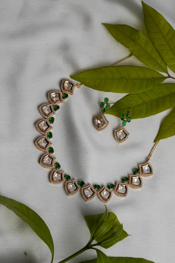 KAYRAH_Women_Green_Brass_Material_Crafted_Kundan_Stone_Studed_Necklace_with_Earrings_|_Modern,_Esthetic_Jewellery_for_Women_and_Girls|_Gifting_Accessories