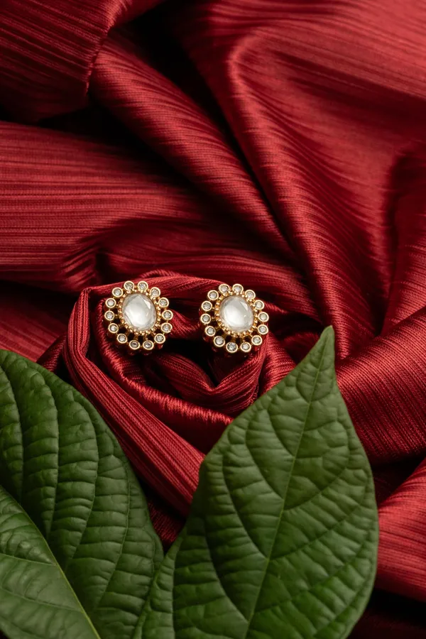 Kayrah_White_Women_Brass_Material_Handcrafted_kundan_Stone_Studed_Push-Back_Closer_Earrings|_for_Women_and_Girls,_Gift_for_Every_Woman