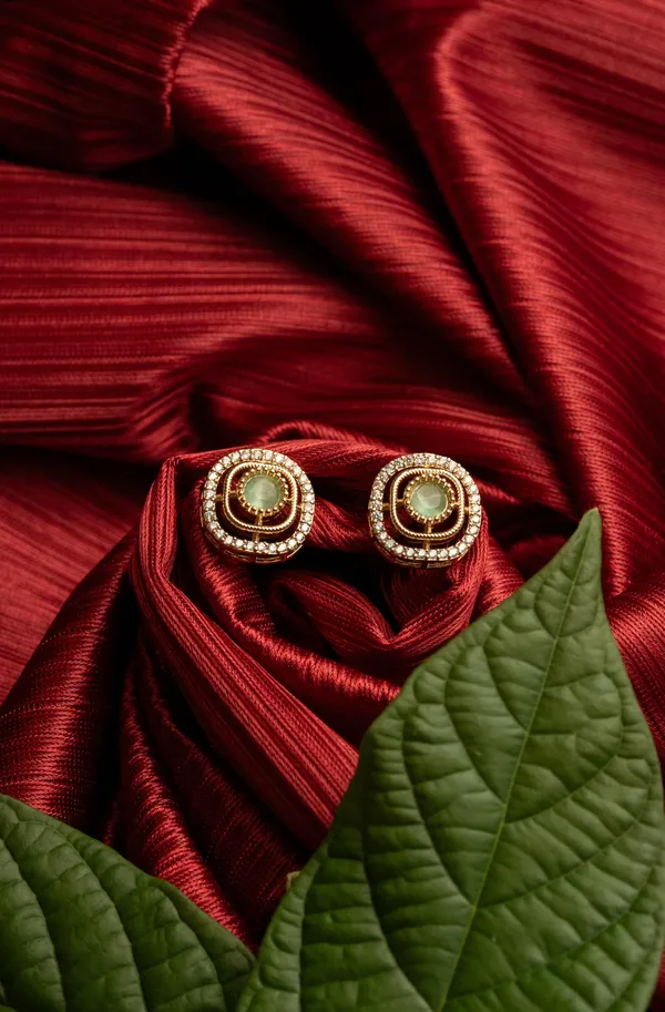 Kayrah_Green_Women_Brass_Material_Handcrafted_kundan_Stone_Studed_Push-Back_Closer_Earrings|_for_Women_and_Girls,_Gift_for_Every_Women