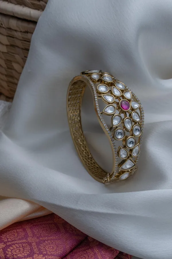KAYRAH_Red_Stone_Brass_Material_Gold_Plated_Kundan_Stone_Studed-Bracelet_for_Women_|_Modern_Look_for_every_Girl,_Women_|_Gifting_Accessories