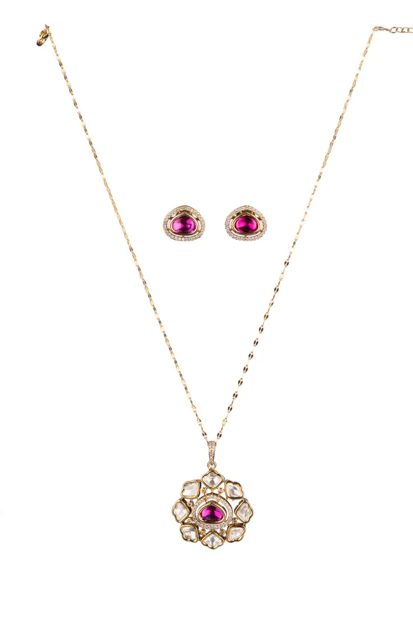 KAYRAH_Women_Red_Brass_Material_Crafted_Kundan_Stone_Studed_Necklace_with_Earrings_|_Modern,_Esthetic_Jewellery_for_Women_and_Girls|_Gifting_Accessories
