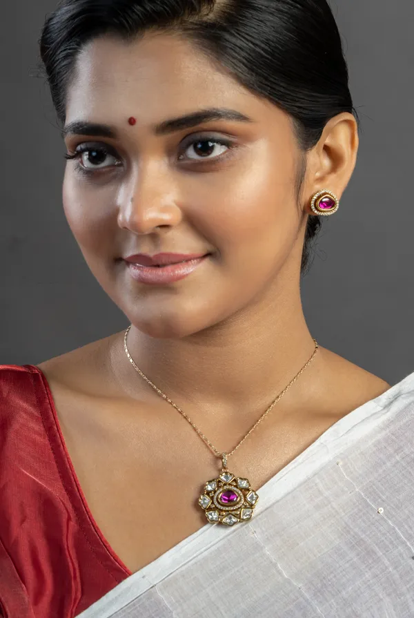 KAYRAH_Women_Red_Brass_Material_Crafted_Kundan_Stone_Studed_Necklace_with_Earrings_|_Modern,_Esthetic_Jewellery_for_Women_and_Girls|_Gifting_Accessories