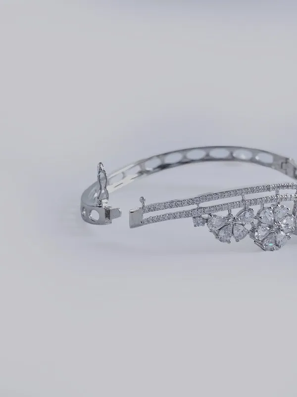 KAYRAH_Women_Brass_Material_Bracelet_|_Handcrafted_CZ_Stone_Studed_for_Women_and_Girls_|_Gifting_Accessories_(Design_1)