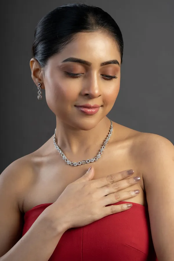 KAYRAH_Women_White_Brass_Material_Crafted_Zircon_Stone_Studed_Necklace_with_Earrings_|_Modern,_Esthetic_Jewellery_for_Women_and_Girls|_Gifting_Accessories