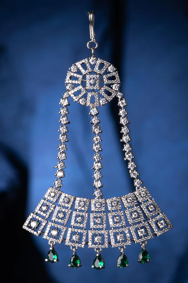 KAYRAH_Brass_Material_CZ_stone_Bridal_Pasa_for_Women_|_Traditional_Wedding_Pasa_Jewellery_|_Side_Pasa/Tika_|_Hair_Accessories_(Design_6)