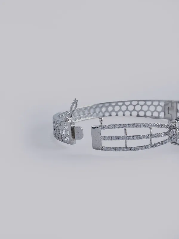 Green_Brass_Silver_Plated_Handcrafted_Water_Resistance_CZ_Stone__Bracelet_For_Women