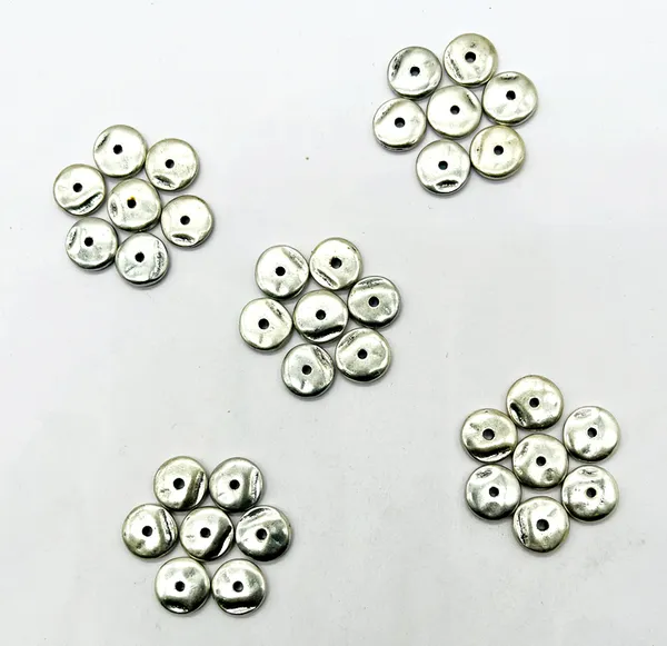 Silver_Acrylic_Metallic_Finish_Premium_Jewellery_Making_Beads_For_Jewellery_Making