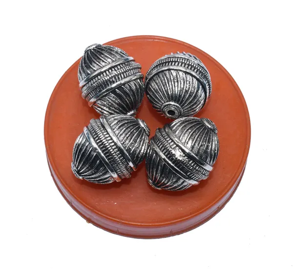 Silver_Stone_Premium_Jewellery_Making_Beads_For_Jewellery_Making