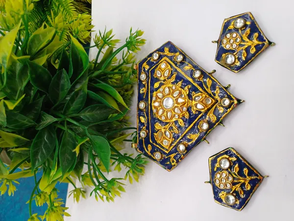 Blue_Alloy_And_Kundan_Stone_Premium_Kundan_Pendant_For_Jewellery_Making