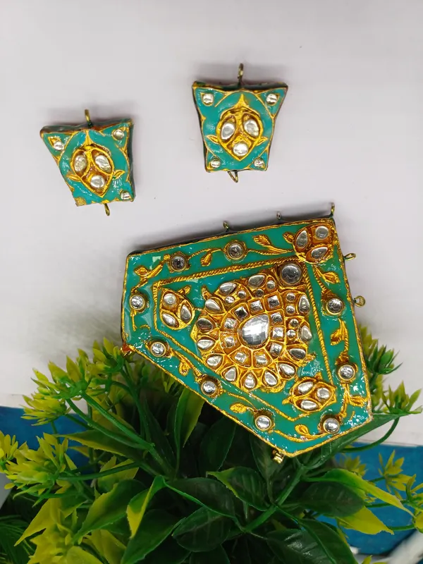 Turquoise_Alloy_And_Kundan_Stone_Premium_Kundan_Pendant_For_Jewellery_Making