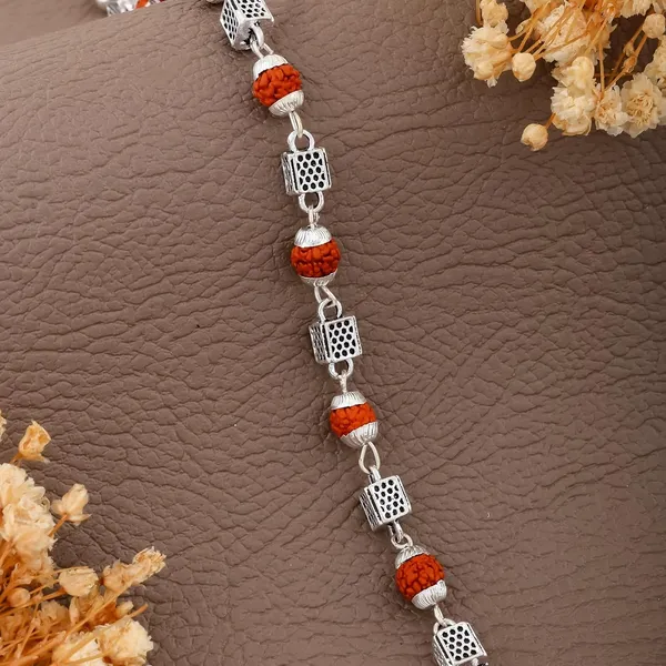 Original_Panchmukhi_Rudraksha_Mala_With_Ashtadhatu_Cube_Beads_|_7Mm_Beads_|_24_Inch_Long_Mala