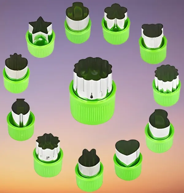 Green_Stainless_Steel_Fruit_Cutter_(Pack_Of_12)