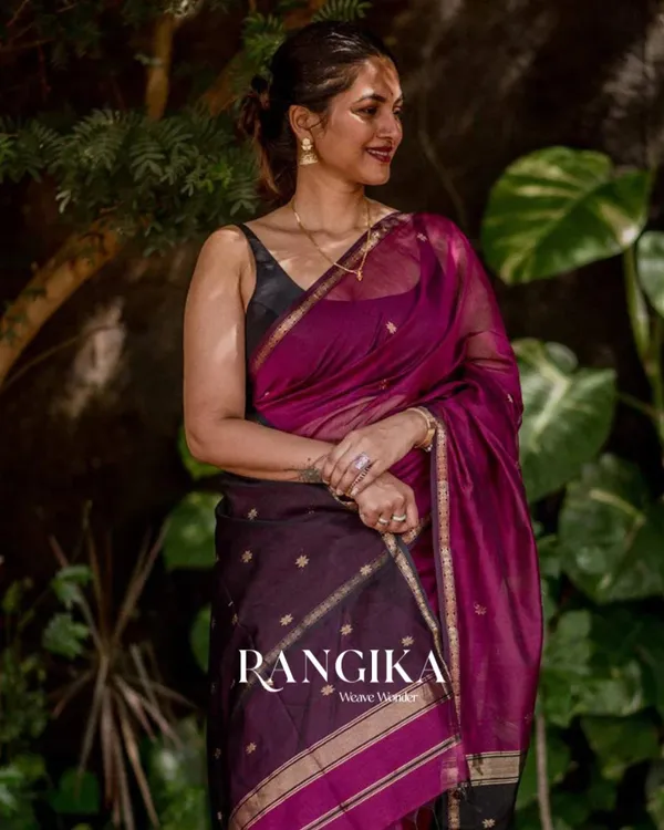 Wine_Premium_Cotton_Silk_Saree_With_Classy_Blouse_and_tassels