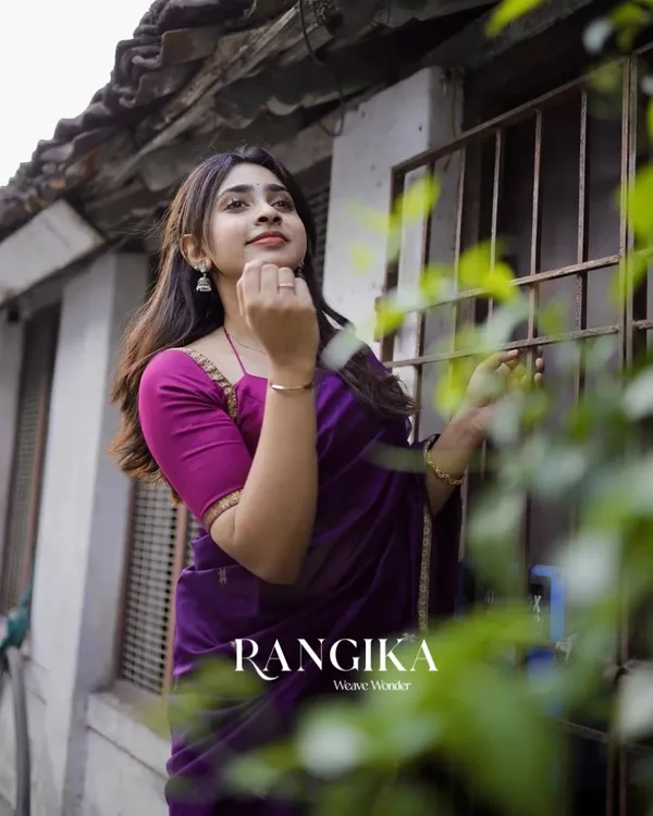 Purple__Premium_Cotton_Silk_Saree_With_Classy_Blouse_and_tassels