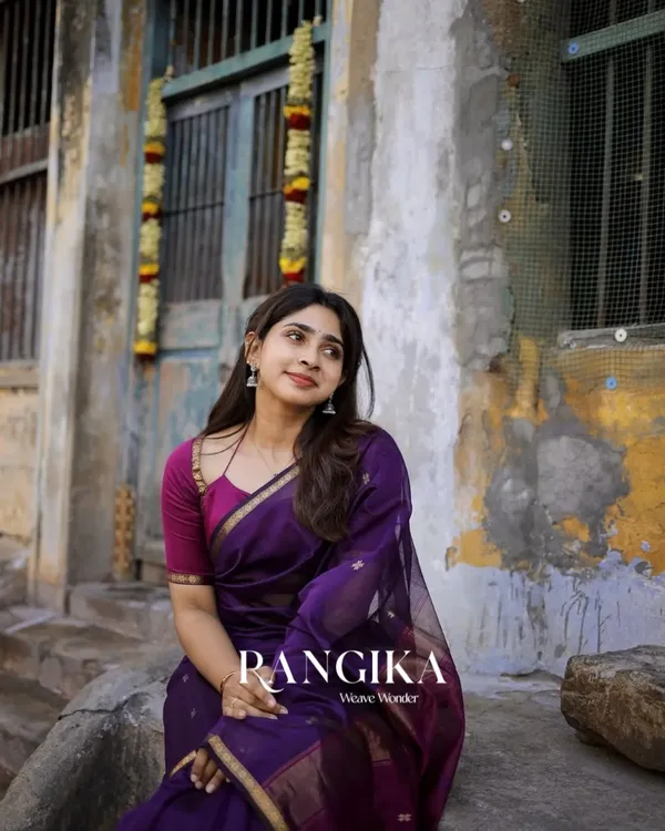 Purple__Premium_Cotton_Silk_Saree_With_Classy_Blouse_and_tassels