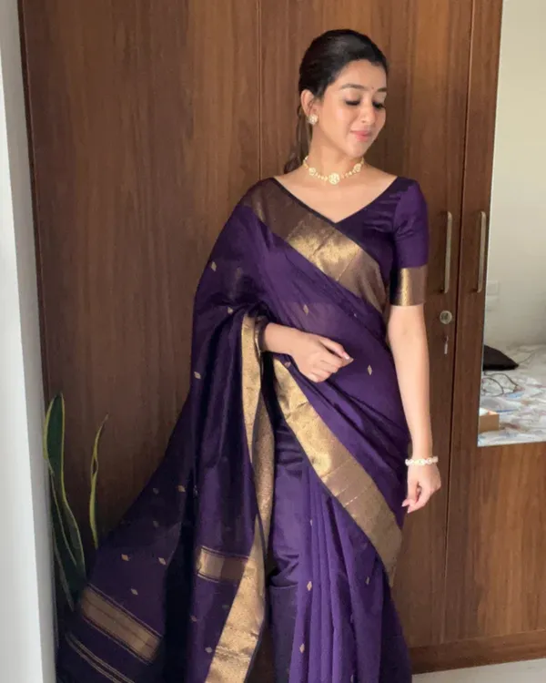 Purple_Color_Premium_Cotton_Silk_Saree_With_Classy_Blouse