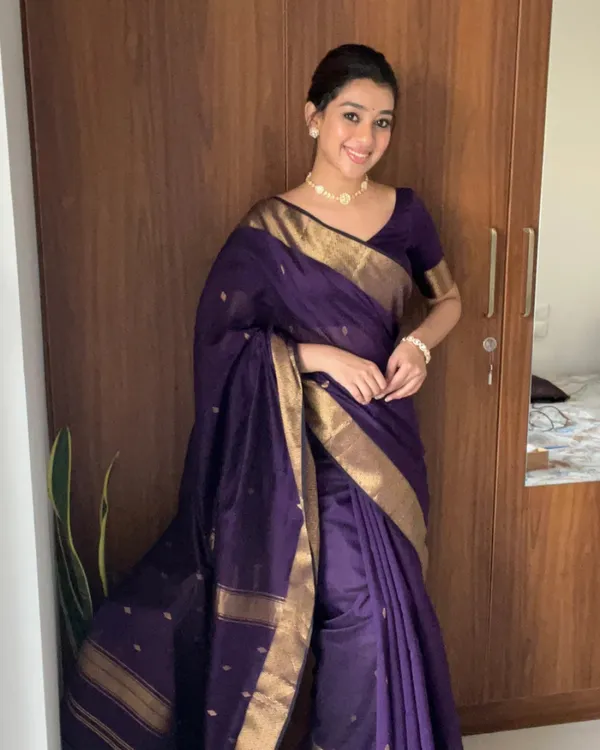 Purple_Color_Premium_Cotton_Silk_Saree_With_Classy_Blouse