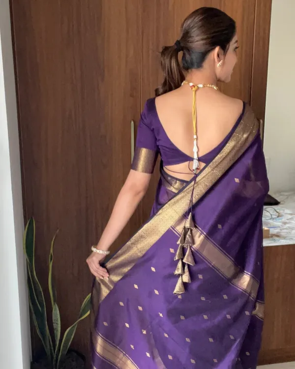 Purple_Color_Premium_Cotton_Silk_Saree_With_Classy_Blouse