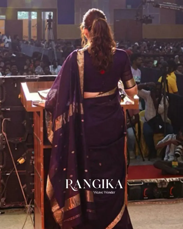 Purple_Color_Premium_Cotton_Silk_Saree_With_Classy_Blouse_and_tassels