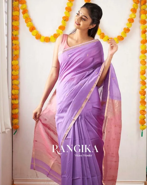 Lavender_Color_Premium_Cotton_Silk_Saree_With_Classy_Blouse_and_tassels