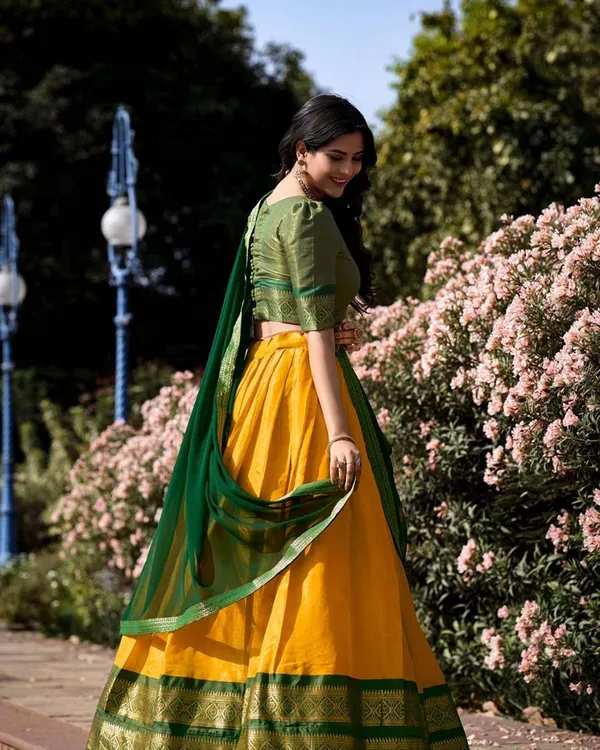 Yellow_And_Green_Kanchipuram_Zari_Weaving_Half_Saree_With_Blouse___Silk_Dupatta