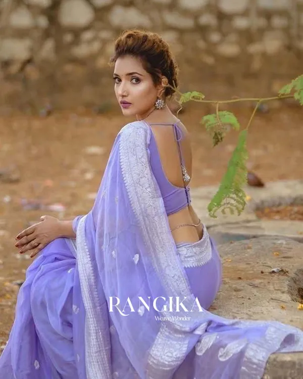 Lavender_Color_Premium_Cotton_Silk_Saree_With_Blouse_Piece