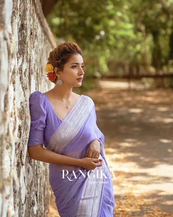 Lavender_Color_Premium_Cotton_Silk_Saree_With_Blouse_Piece