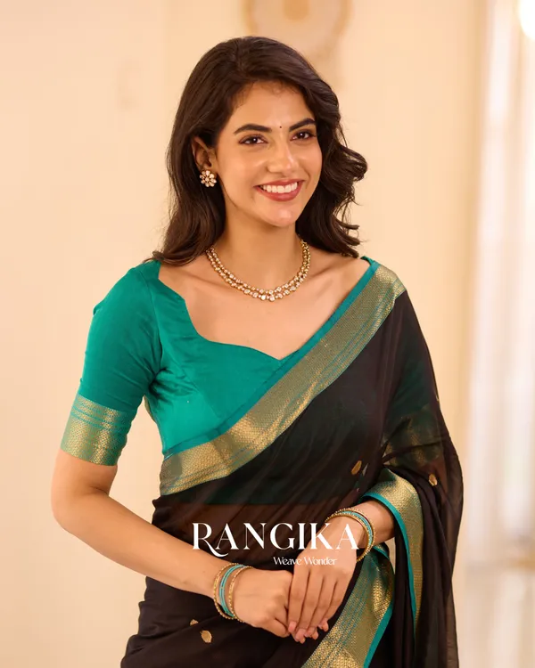 Black_Color_Premium_Cotton_Silk_Saree_With_Classy_Blouse_and_tassels
