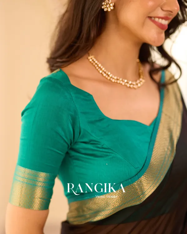 Black_Color_Premium_Cotton_Silk_Saree_With_Classy_Blouse_and_tassels