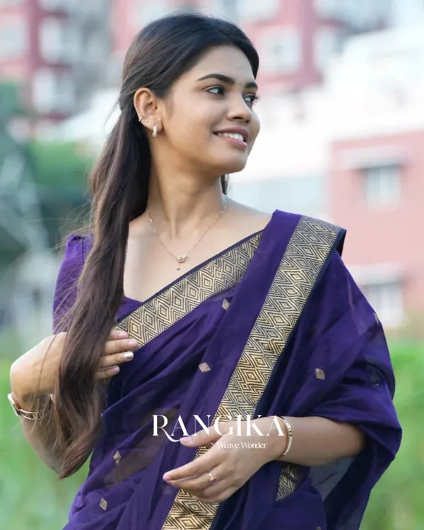 Purple_Premium_Cotton_Silk_Saree_With_Classy_Blouse_and_tassels