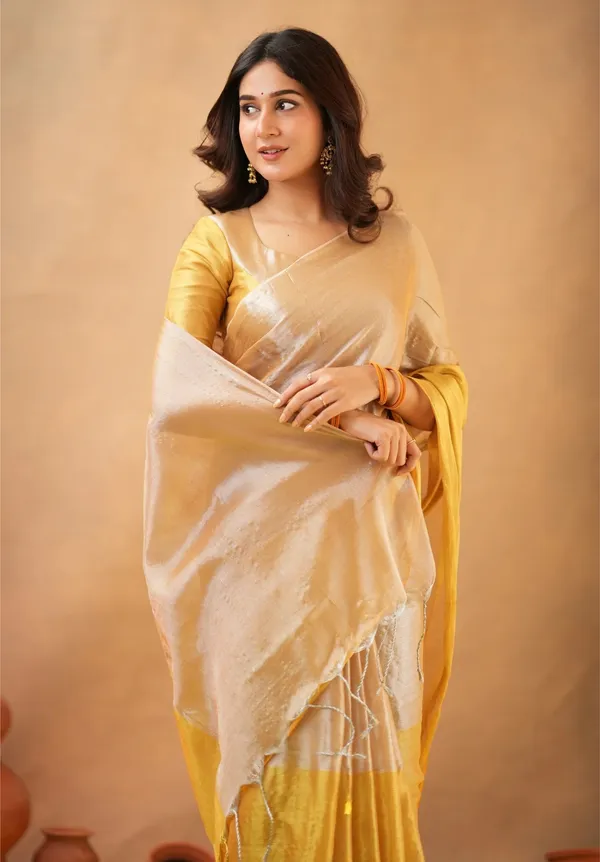 Elegant_Golden_Tissue_Cotton_Saree_with_Matching_Blouse_Piece
